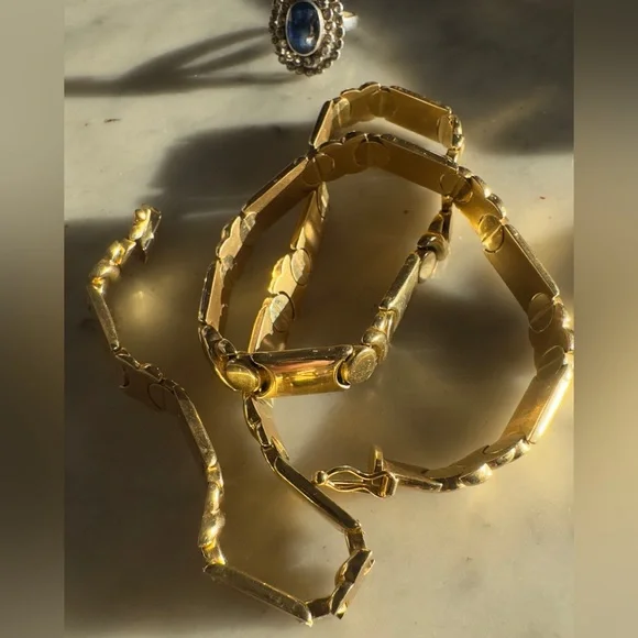 14k Reversible Screw Head link Necklace - Picture 5 of 6